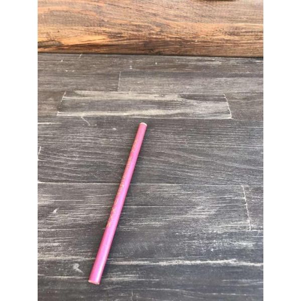 Карандаш Чаривниця 